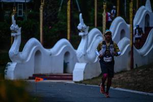 BIB: 6809
                            <button type="button" onclick="openModal(22509487)" class="btn btn-primary btn-sm float-right btn-popup" data-toggle="modal" data-target=".modal-high-quality">
                        <i class="fas fa-shopping-cart"></i> Add to Cart
                    </button>
                                            <button type="button" onclick="isThisMe(22509487, true)" class="btn btn-success btn-sm float-right btn-popup btn-isme hidden" data-toggle="tooltip" data-placement="bottom" title="นี่คือรูปของคุณใช่ไหม คลิกที่นี่เพื่อเอาเข้าอัลบั้ม">
                        <i class="fas fa-plus"></i> Add to album
                    </button>
                    <button type="button" onclick="isThisMe(22509487, false)" class="btn btn-warning btn-sm float-right btn-popup btn-isnotme hidden">
                        <i class="fas fa-ban"></i> Remove from album
                    </button>